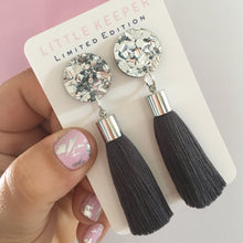 Load image into Gallery viewer, Classic Tassel Earrings