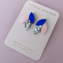 Load image into Gallery viewer, Statement Stud Trio