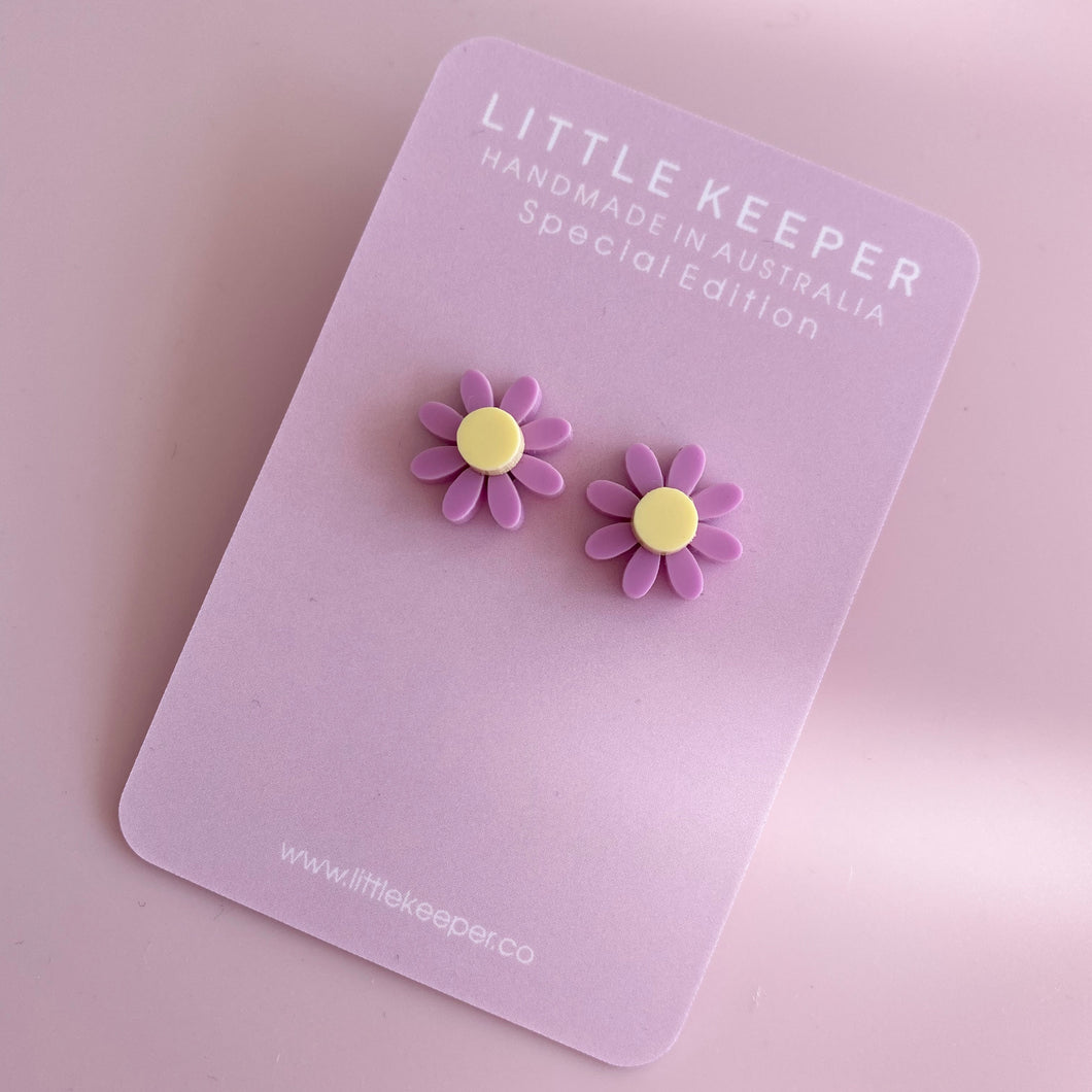 Daisy Studs
