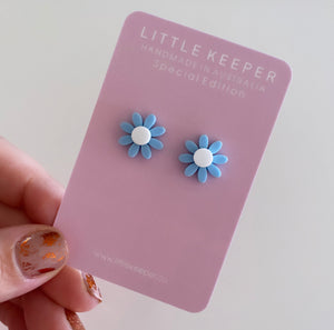 Daisy Studs