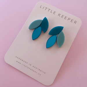 Statement Stud Trio